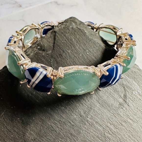 NAPIER Stretch Bracelet Coastal Blue and Aqua Cabachon Stones Silver - Picture 1 of 5